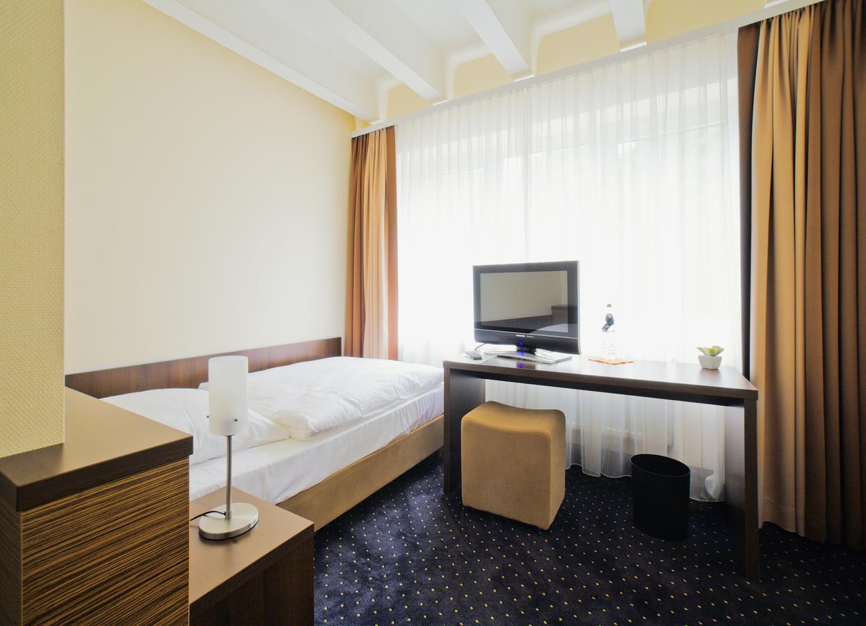 Hotel Silicium Hoehr-Grenzhausen Exterior photo